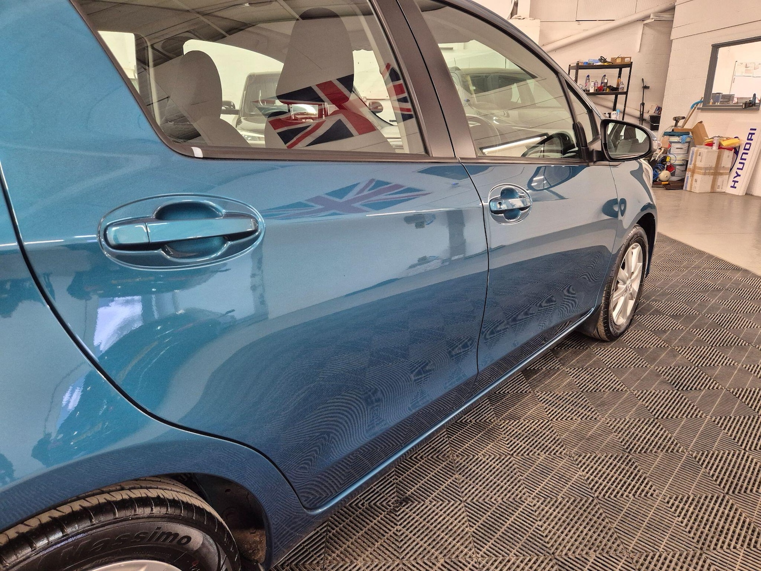 Used Toyota Yaris 2013 for sale - 78007185: Photo 80