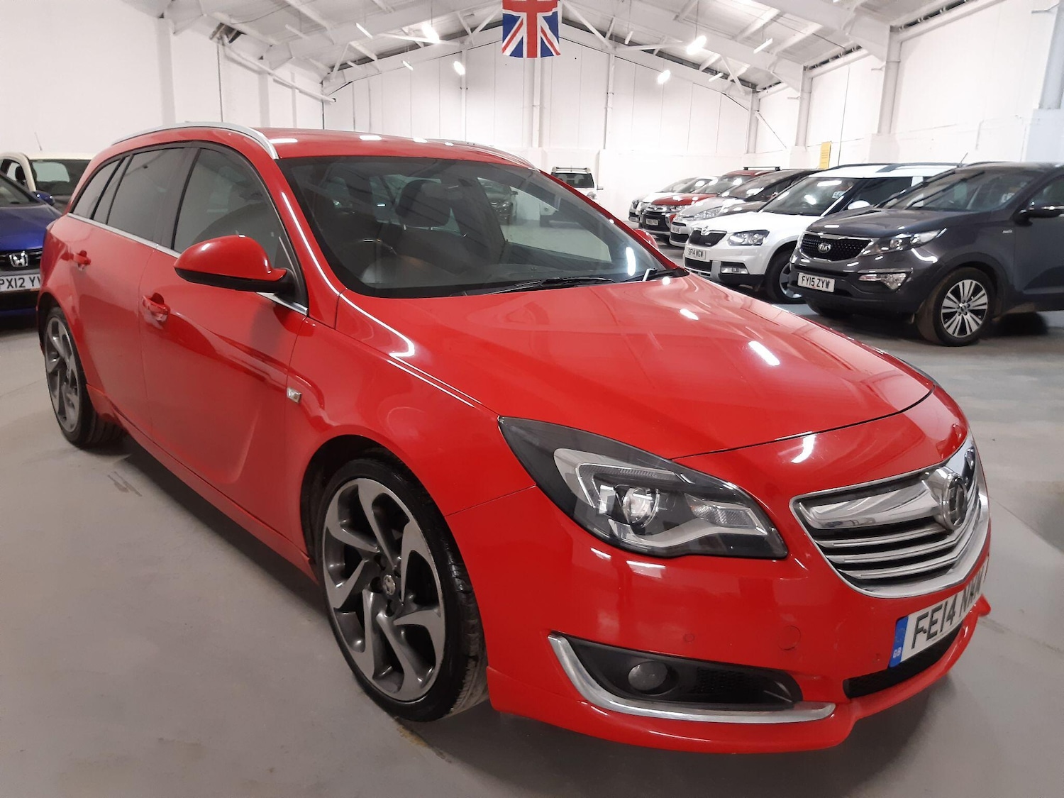Used Vauxhall Insignia 2014 for sale - 76752663: Photo 1