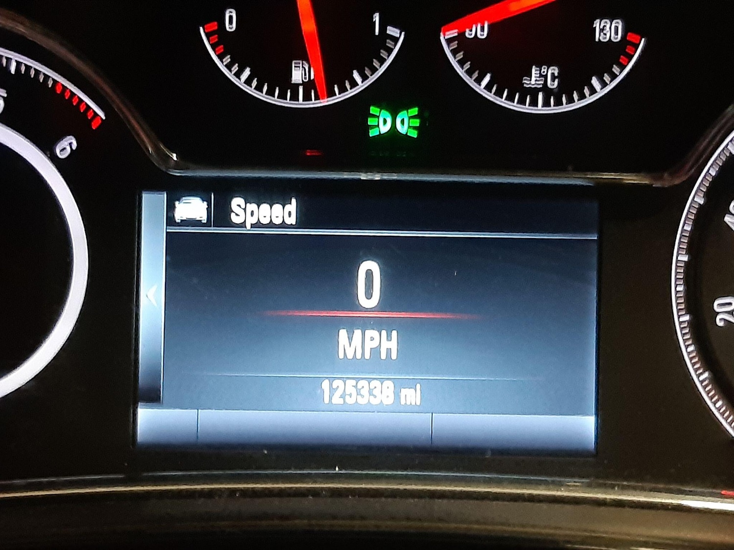 Used Vauxhall Insignia 2014 for sale - 76752663: Photo 33