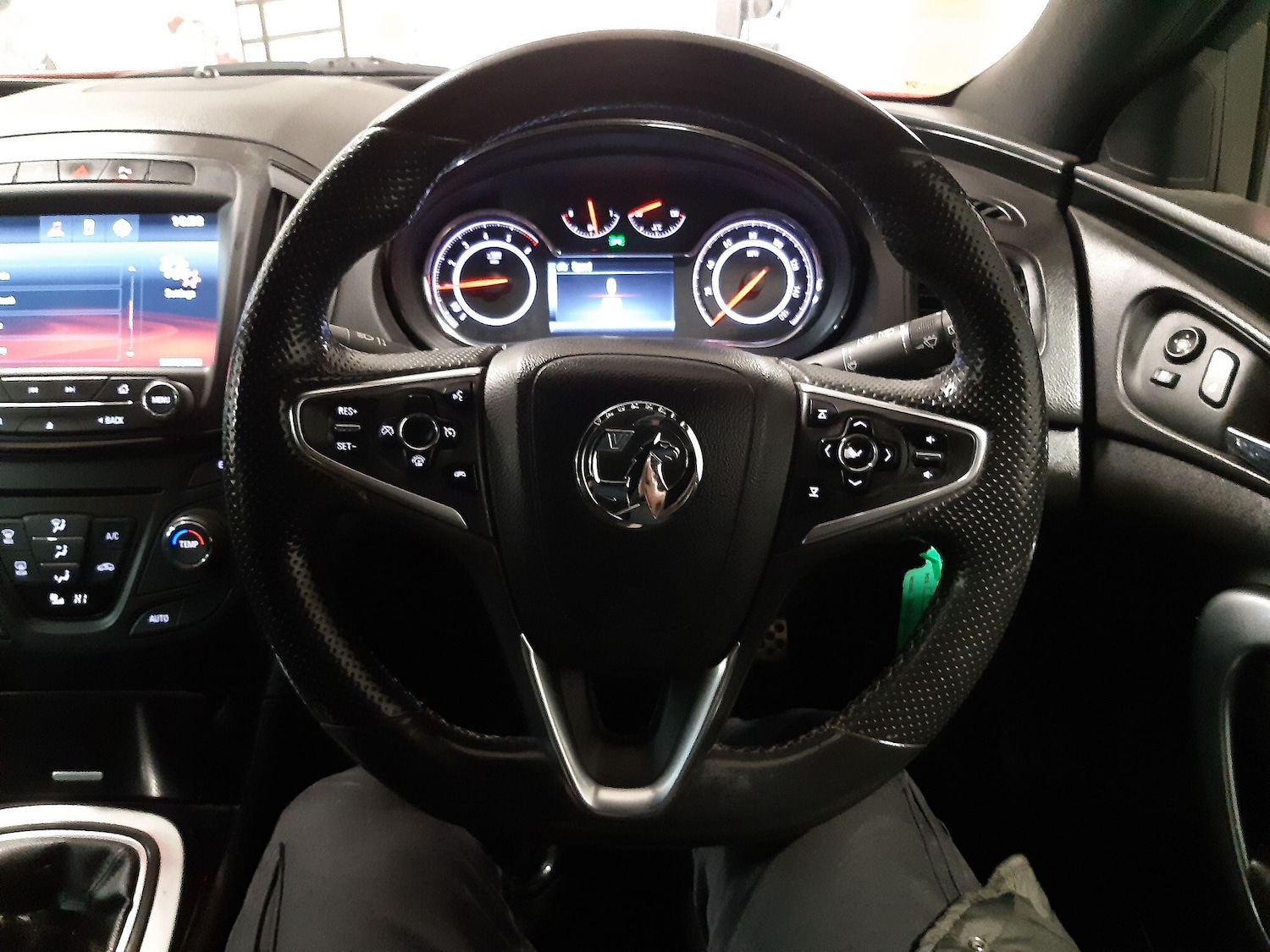 Used Vauxhall Insignia 2014 for sale - 76752663: Photo 35