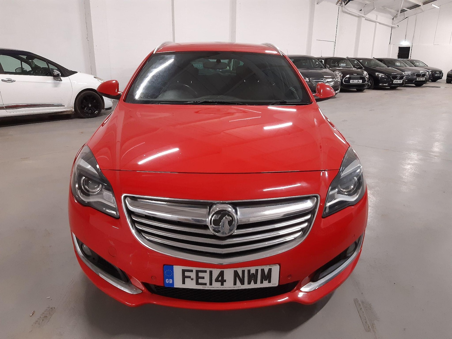 Used Vauxhall Insignia 2014 for sale - 76752663: Photo 4
