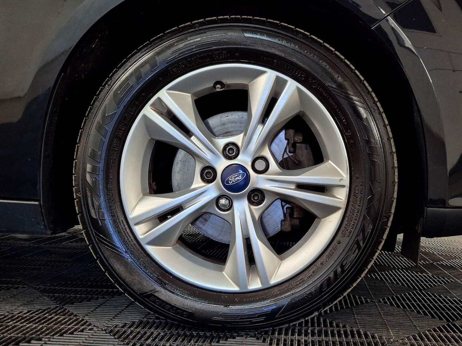 Used Ford Focus for sale - 78128028: Photo 28