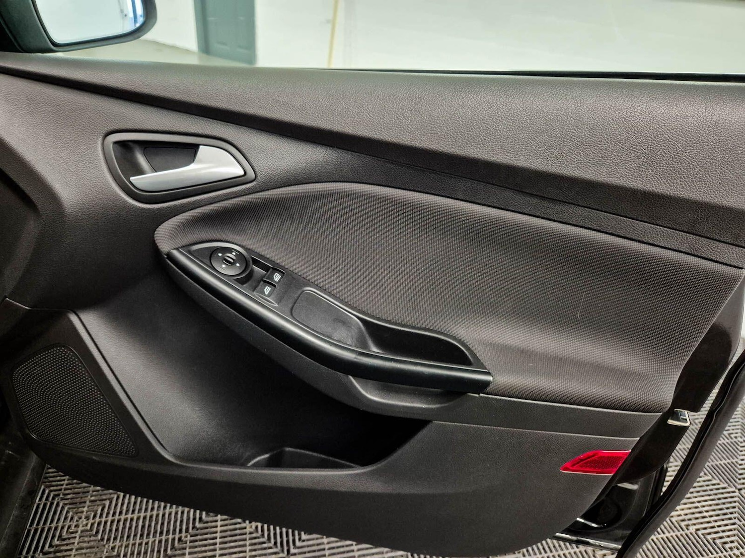 Used Ford Focus for sale - 78128028: Photo 37