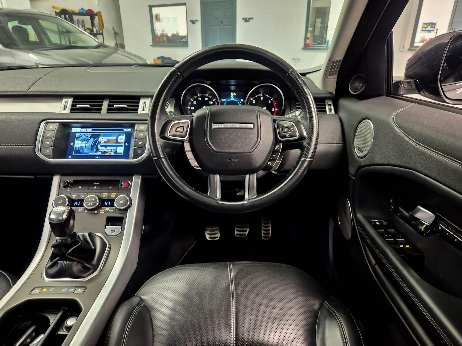 Used Land Rover Range Rover Evoque 2016 for sale - 77386327: Photo 35