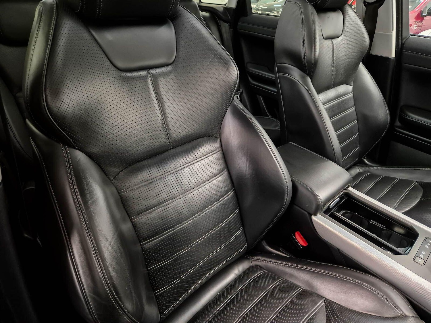 Used Land Rover Range Rover Evoque 2016 for sale - 77386327: Photo 40