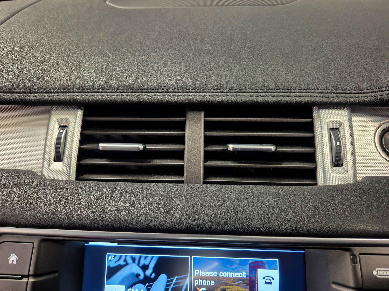 Used Land Rover Range Rover Evoque 2016 for sale - 77386327: Photo 78