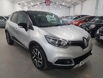 Used Renault Captur 2015 for sale - 77066681: Photo