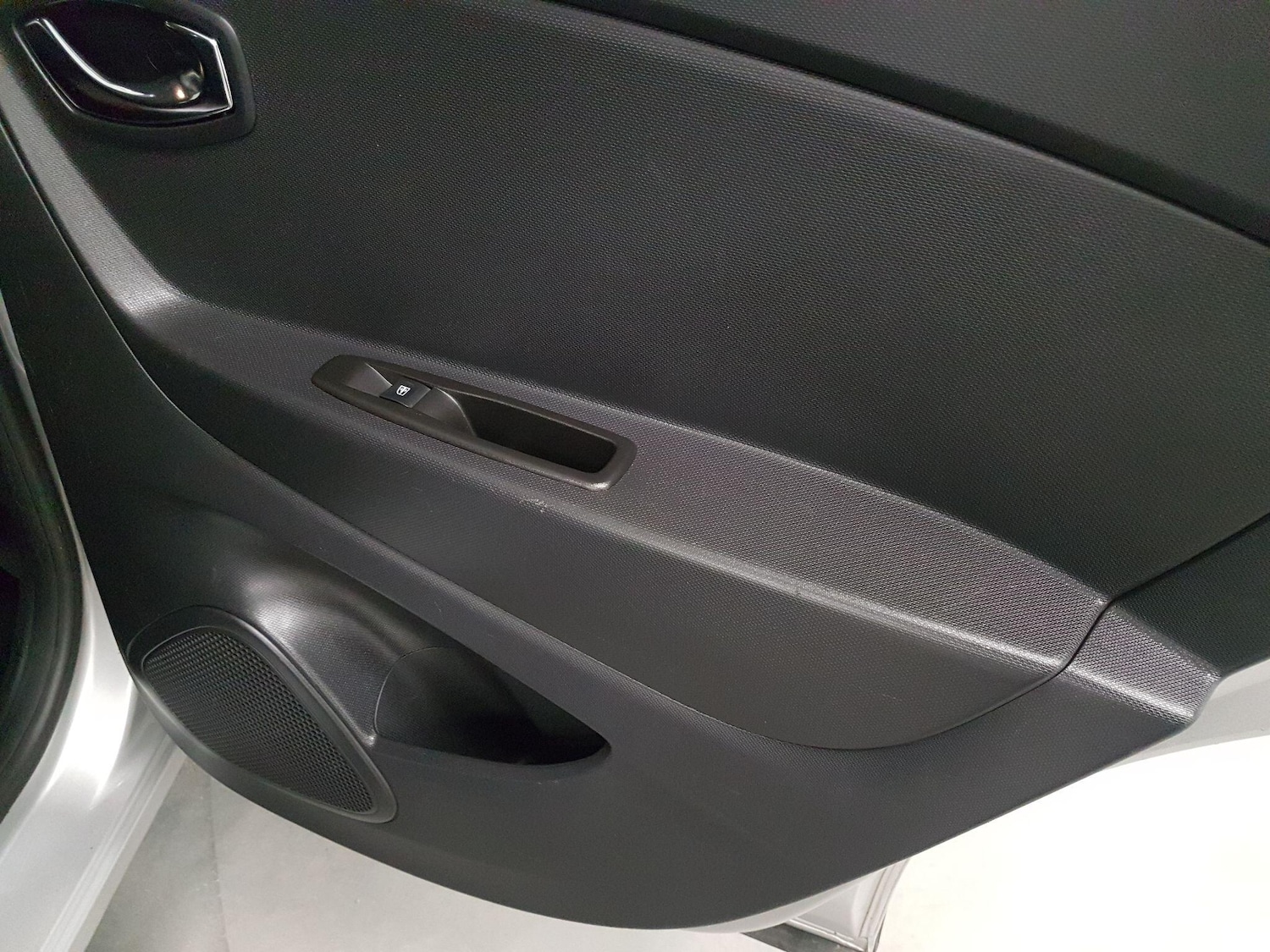 Used Renault Captur 2015 for sale - 77066681: Photo 29