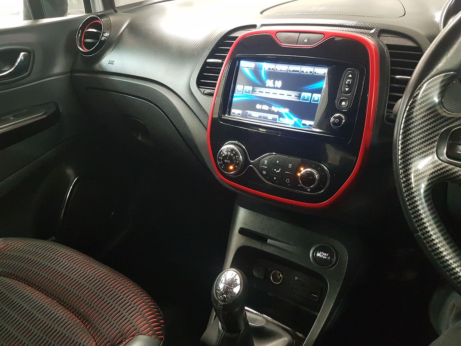 Used Renault Captur 2015 for sale - 77066681: Photo 36