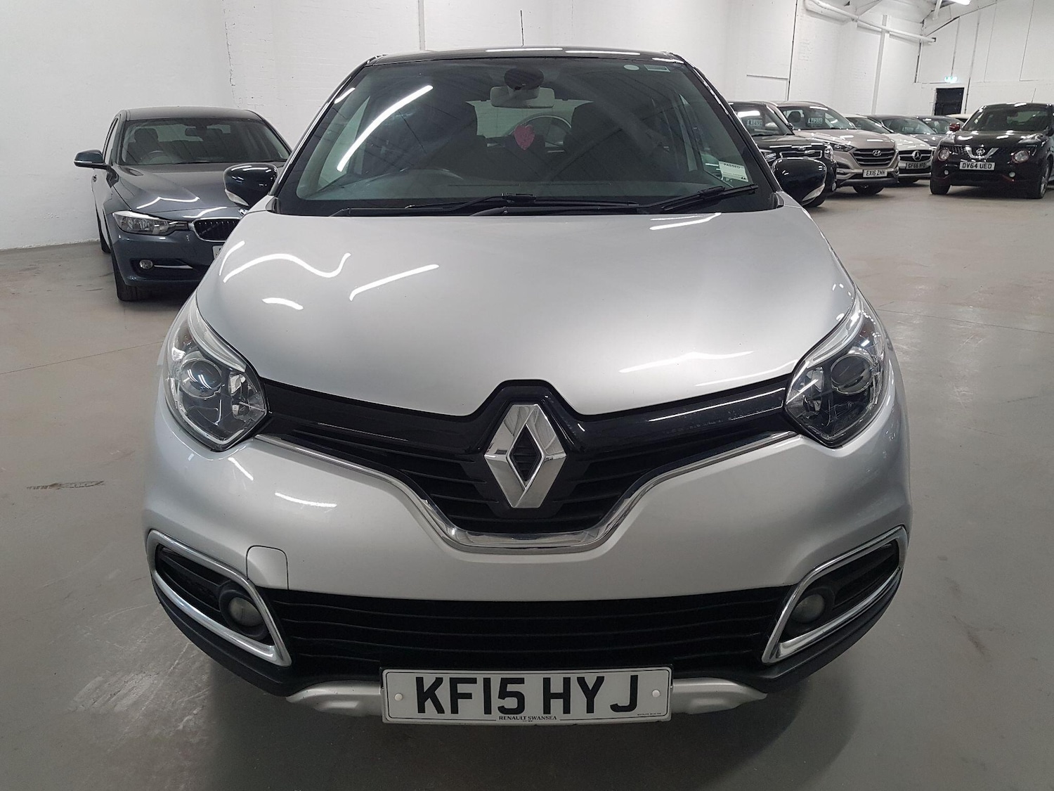 Used Renault Captur 2015 for sale - 77066681: Photo 4