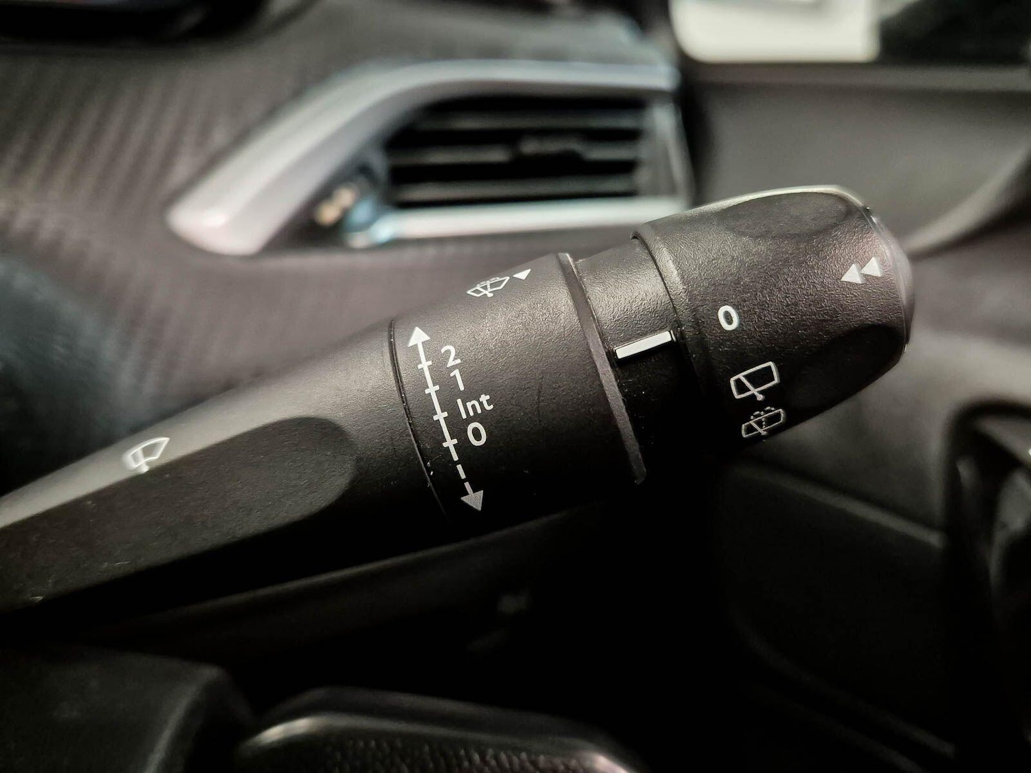 Used Peugeot 208 2016 for sale - 77060415: Photo 63