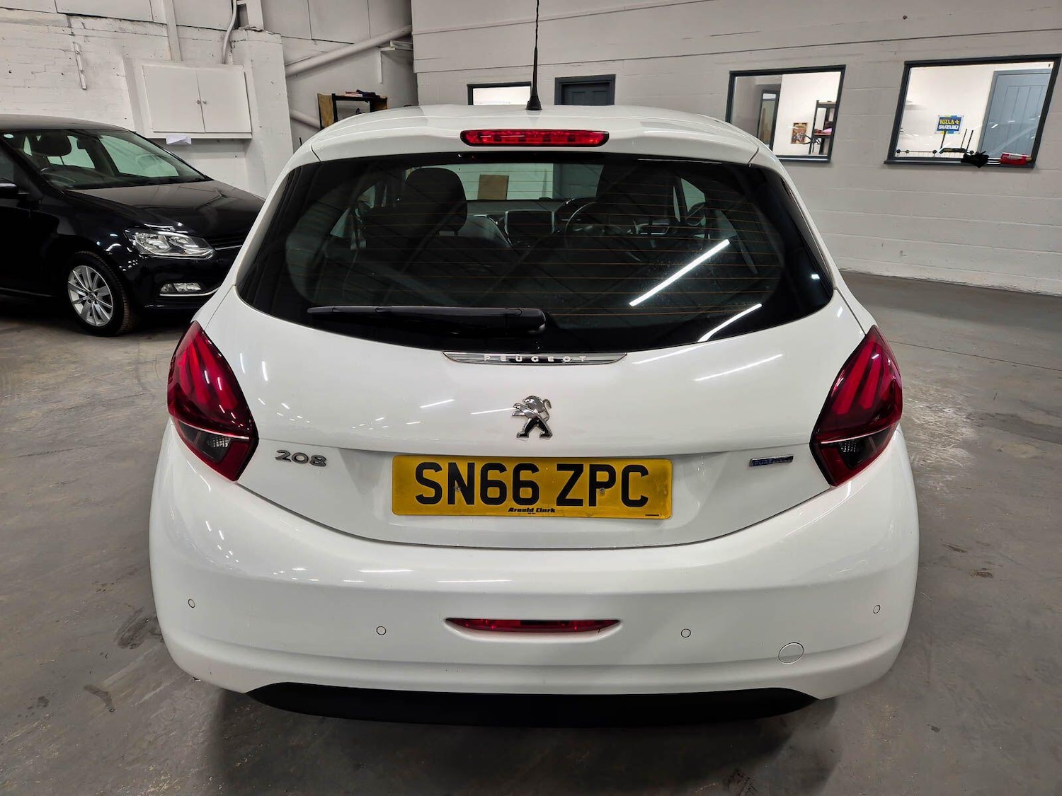 Used Peugeot 208 2016 for sale - 77060415: Photo 8