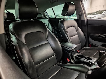 Used Kia Sportage 2016 for sale - 77939565: Photo