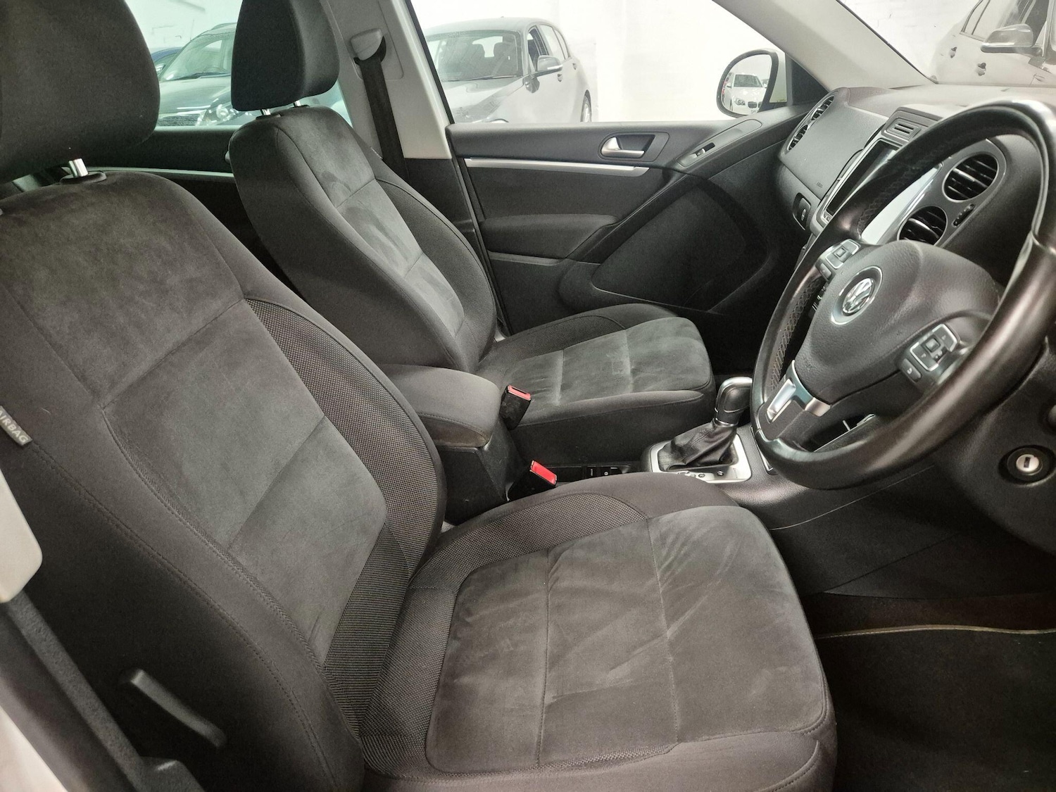 Used Volkswagen Tiguan 2014 for sale - 77255196: Photo 28