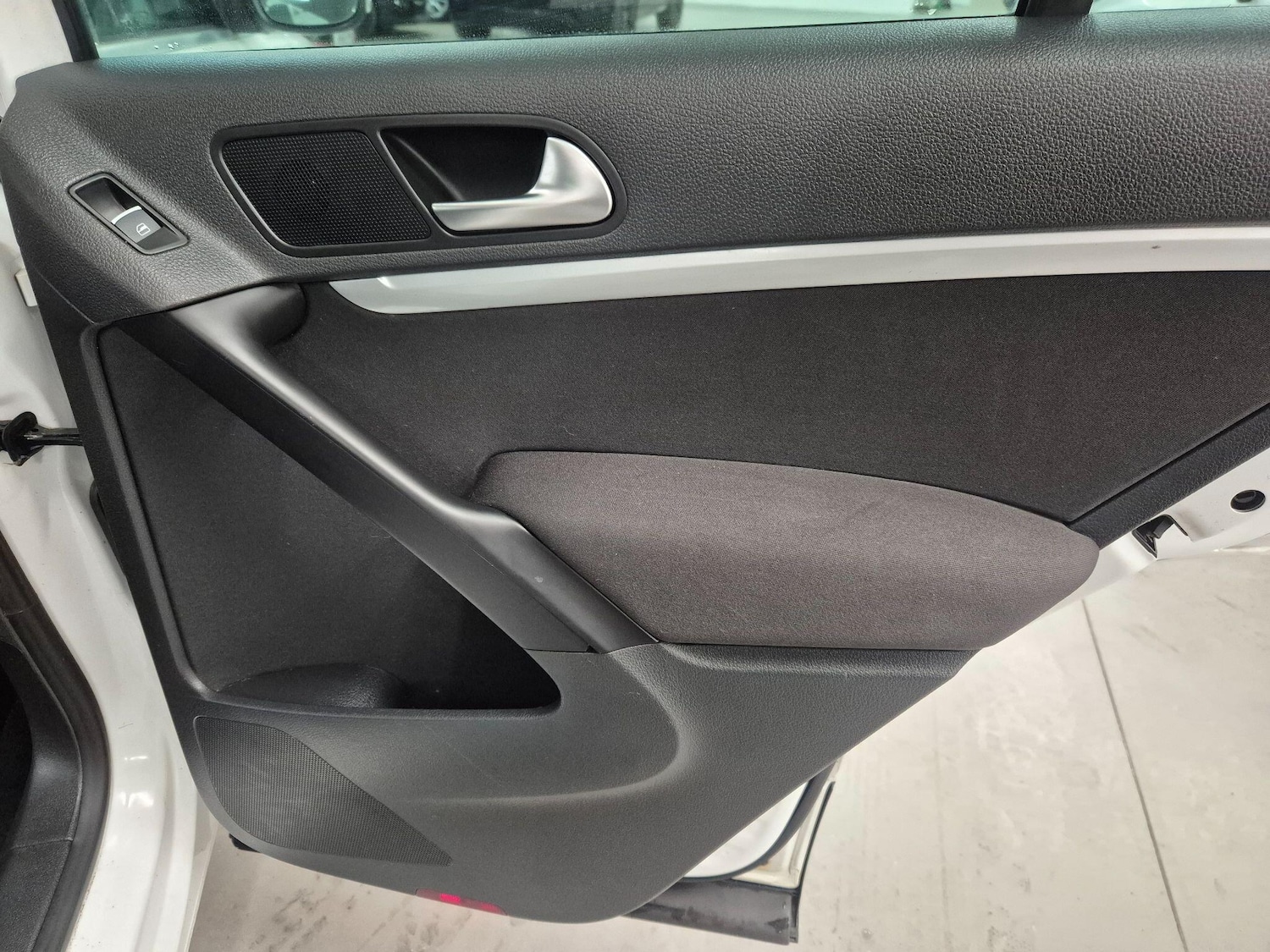 Used Volkswagen Tiguan 2014 for sale - 77255196: Photo 37