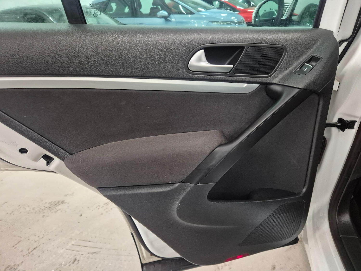 Used Volkswagen Tiguan 2014 for sale - 77255196: Photo 44