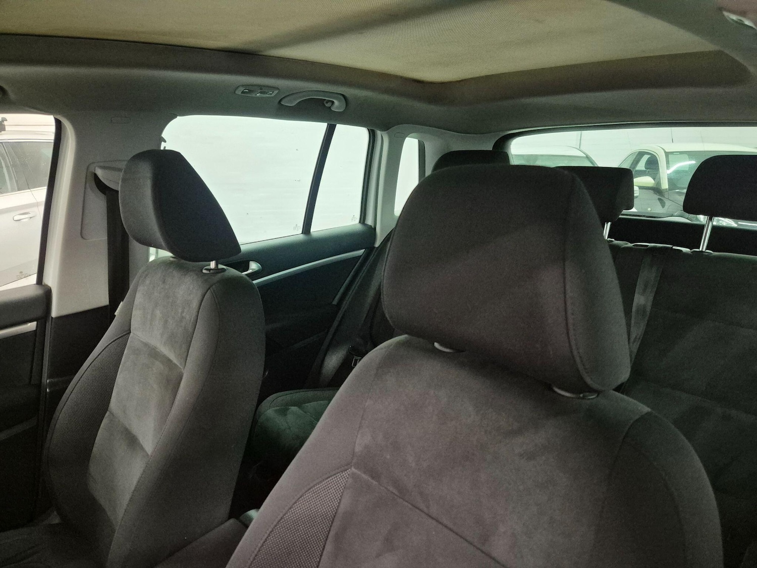 Used Volkswagen Tiguan 2014 for sale - 77255196: Photo 50