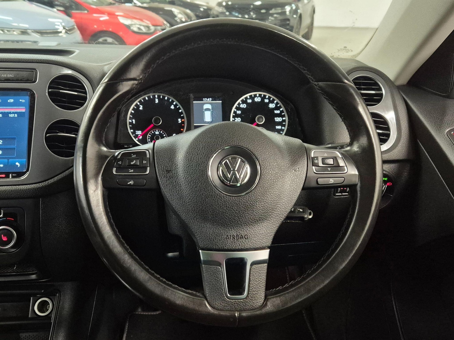 Used Volkswagen Tiguan 2014 for sale - 77255196: Photo 57