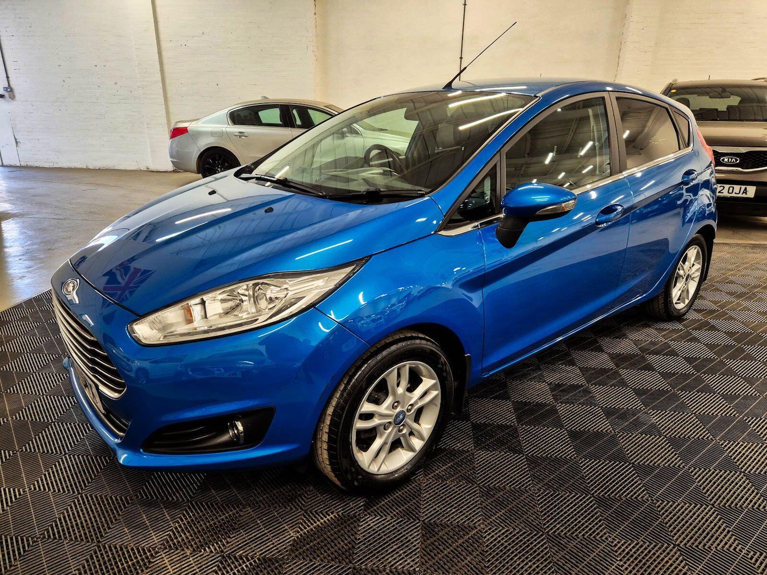 Used Ford Fiesta 2015 for sale - 77892878: Photo 3