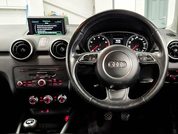Used Audi A1 2011 for sale - 78170934: Photo