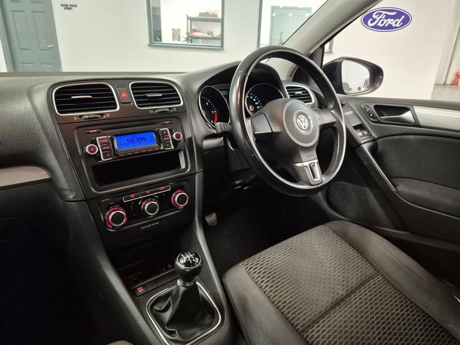 Used Volkswagen Golf 2010 for sale - 77066786: Photo 11