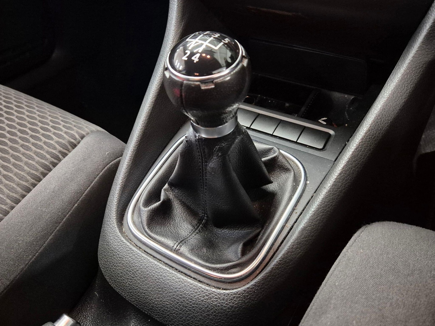 Used Volkswagen Golf 2010 for sale - 77066786: Photo 14