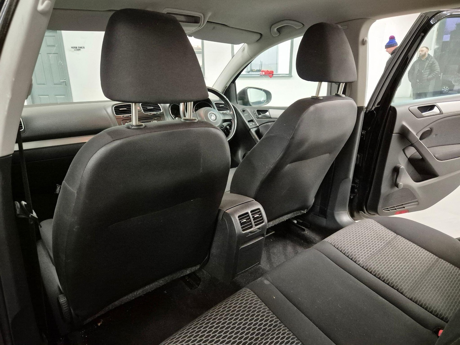 Used Volkswagen Golf 2010 for sale - 77066786: Photo 22