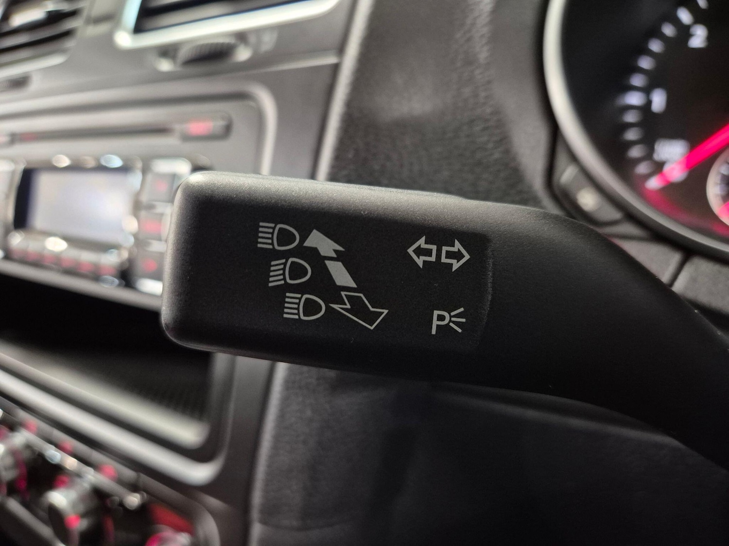 Used Volkswagen Golf 2010 for sale - 77066786: Photo 33