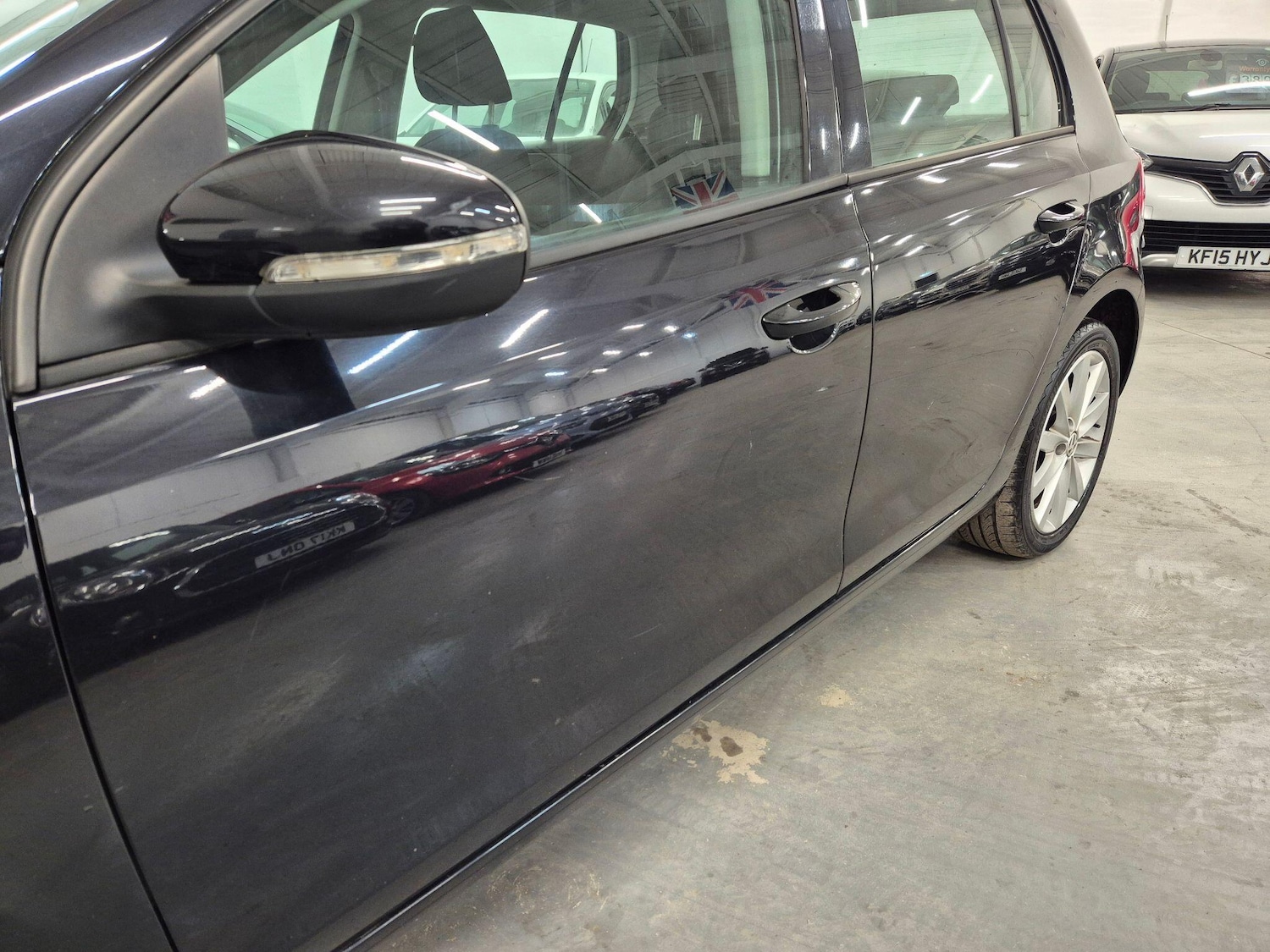 Used Volkswagen Golf 2010 for sale - 77066786: Photo 48