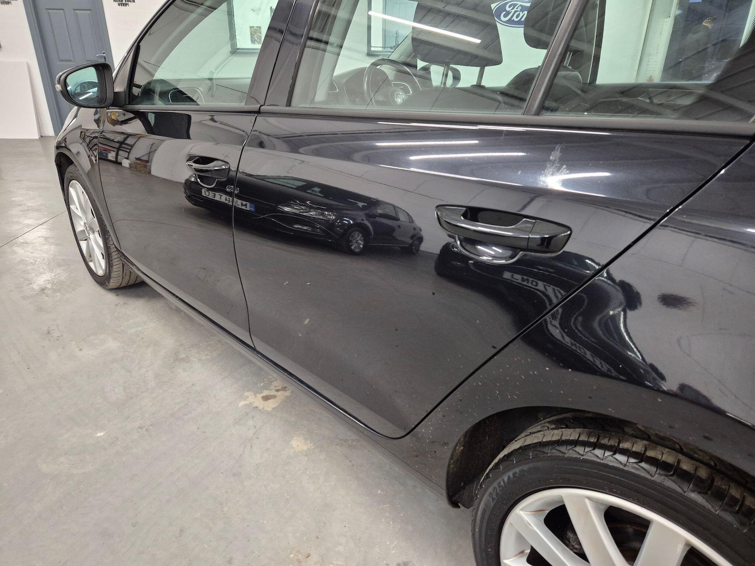 Used Volkswagen Golf 2010 for sale - 77066786: Photo 69