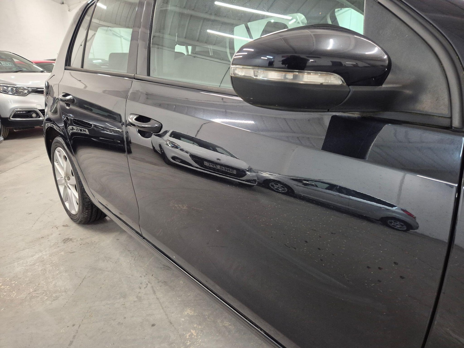 Used Volkswagen Golf 2010 for sale - 77066786: Photo 70