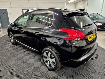 Used Peugeot 2008 2014 for sale - 77426134: Photo