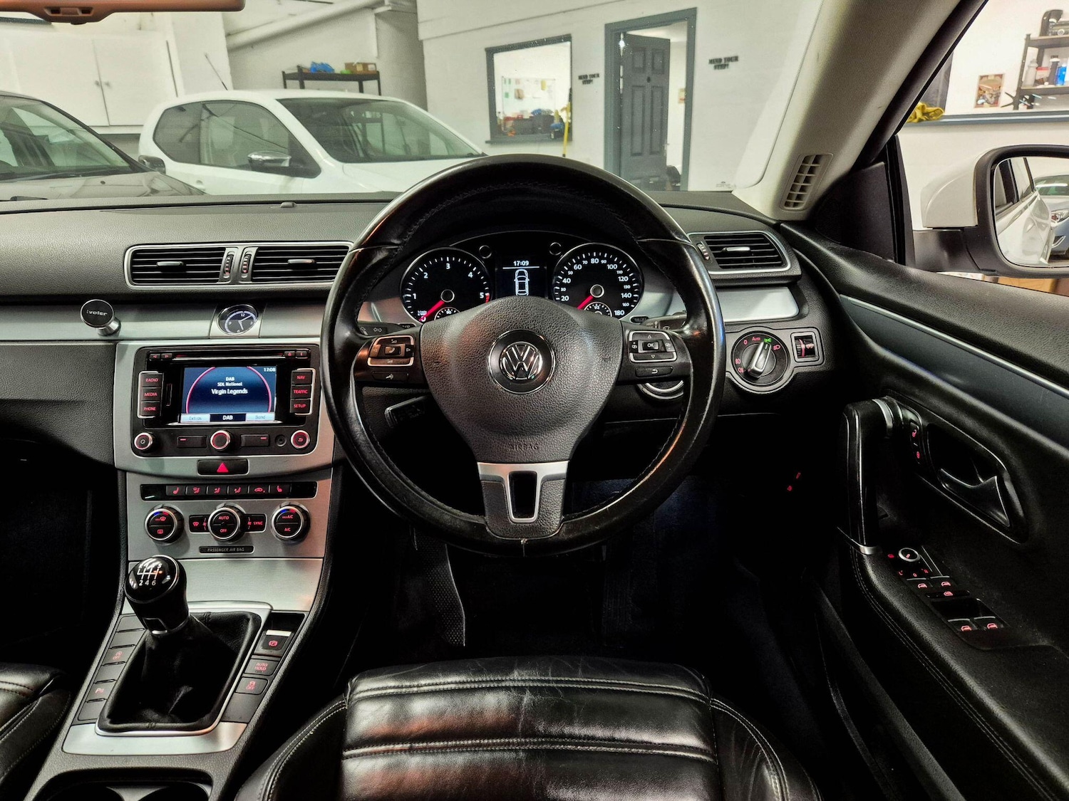 Used Volkswagen CC 2013 for sale - 77958343: Photo 32