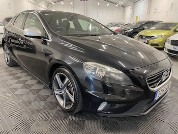 Used Volvo V40 2015 for sale - 79316664: Photo