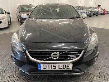 Used Volvo V40 2015 for sale - 79316664: Photo