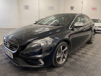Used Volvo V40 2015 for sale - 79316664: Photo