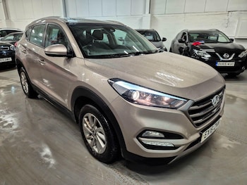 Used Hyundai TUCSON 2016 for sale - 76953052: Photo