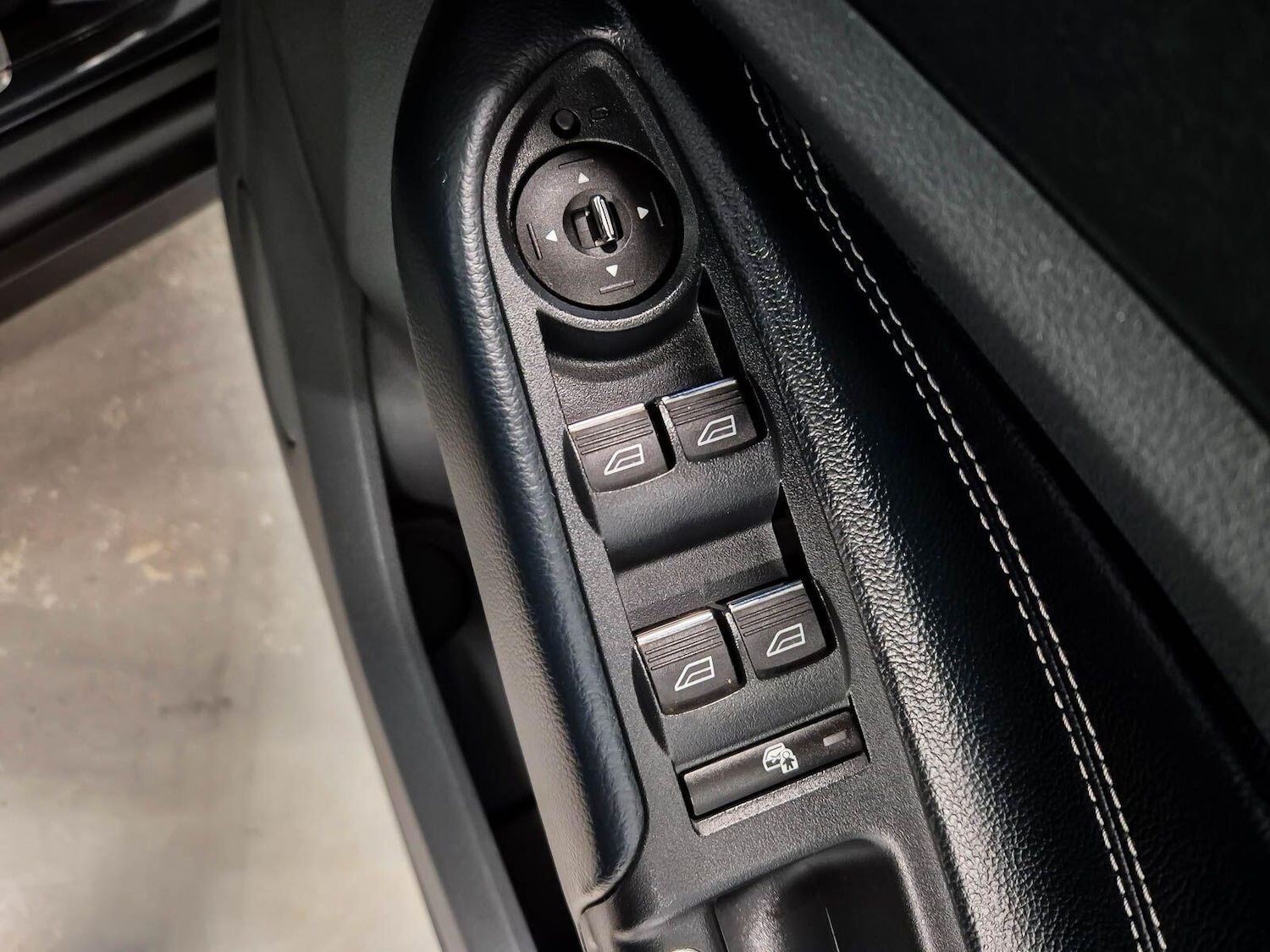 Used Ford Grand C-Max 2013 for sale - 77060287: Photo 32