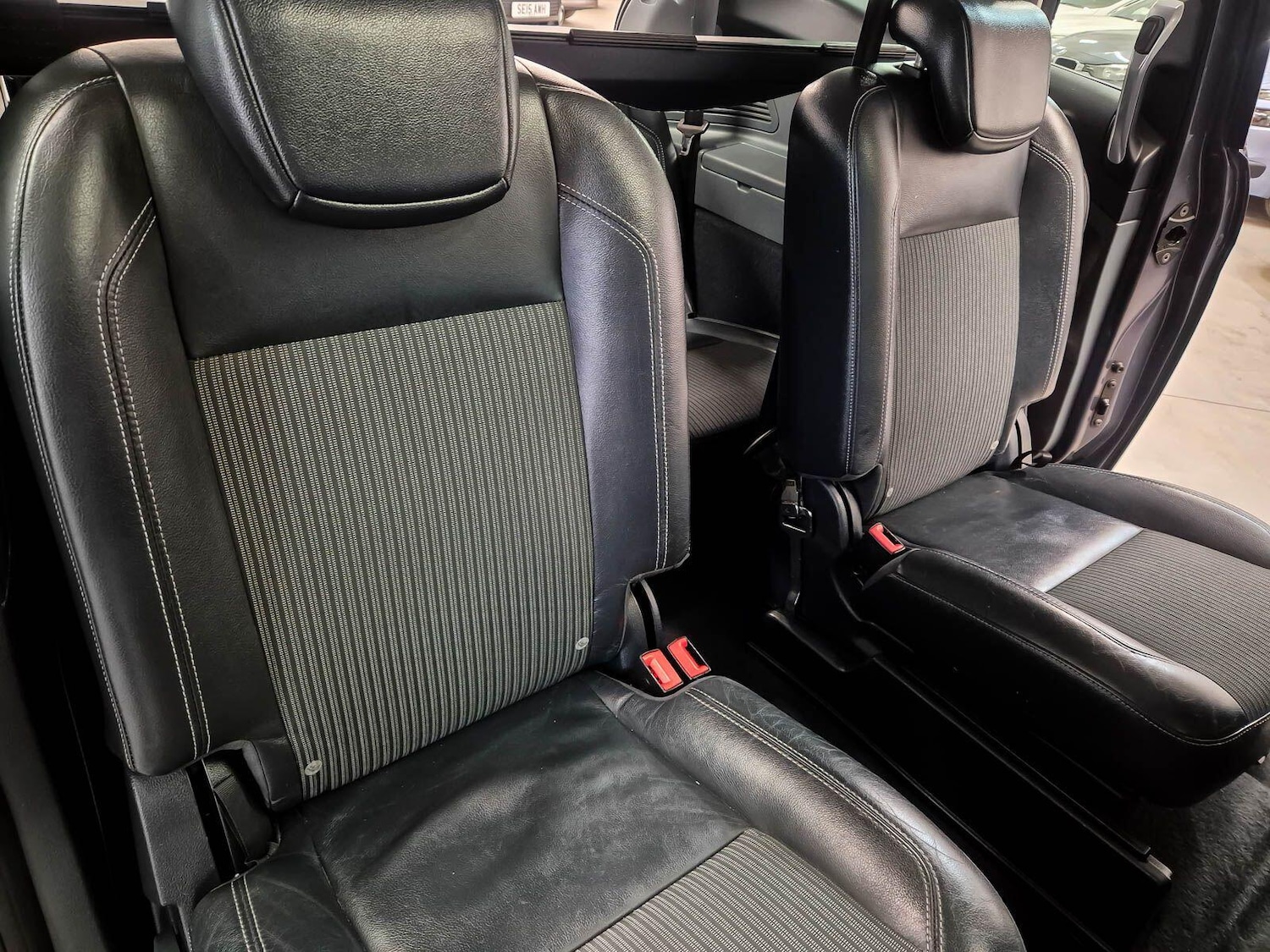 Used Ford Grand C-Max 2013 for sale - 77060287: Photo 37