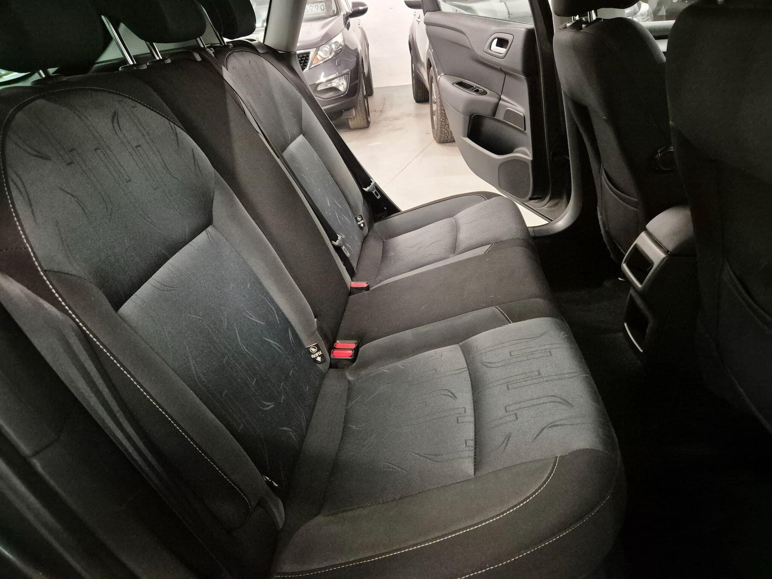 Used Citroen C4 2015 for sale - 76786574: Photo 33