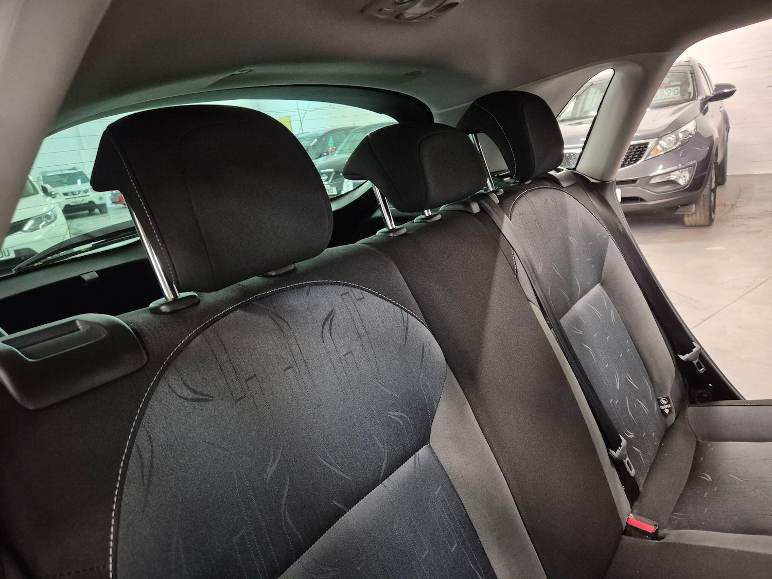 Used Citroen C4 2015 for sale - 76786574: Photo 34