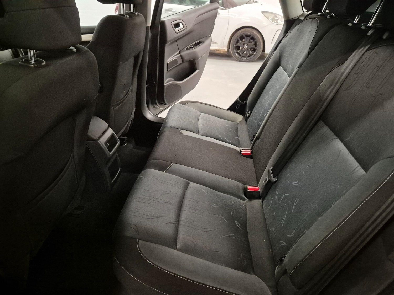 Used Citroen C4 2015 for sale - 76786574: Photo 41