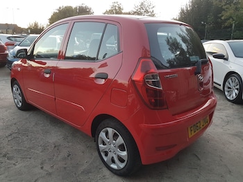 Used Hyundai i10 2012 for sale - 76031587: Photo