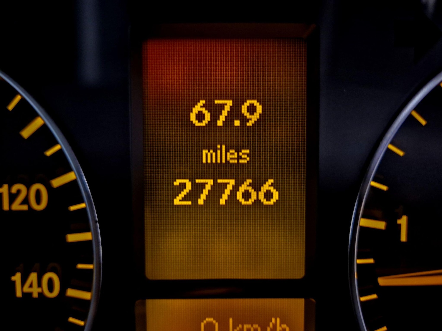 Used Mercedes-Benz A-Class 2010 for sale - 77229437: Photo 26