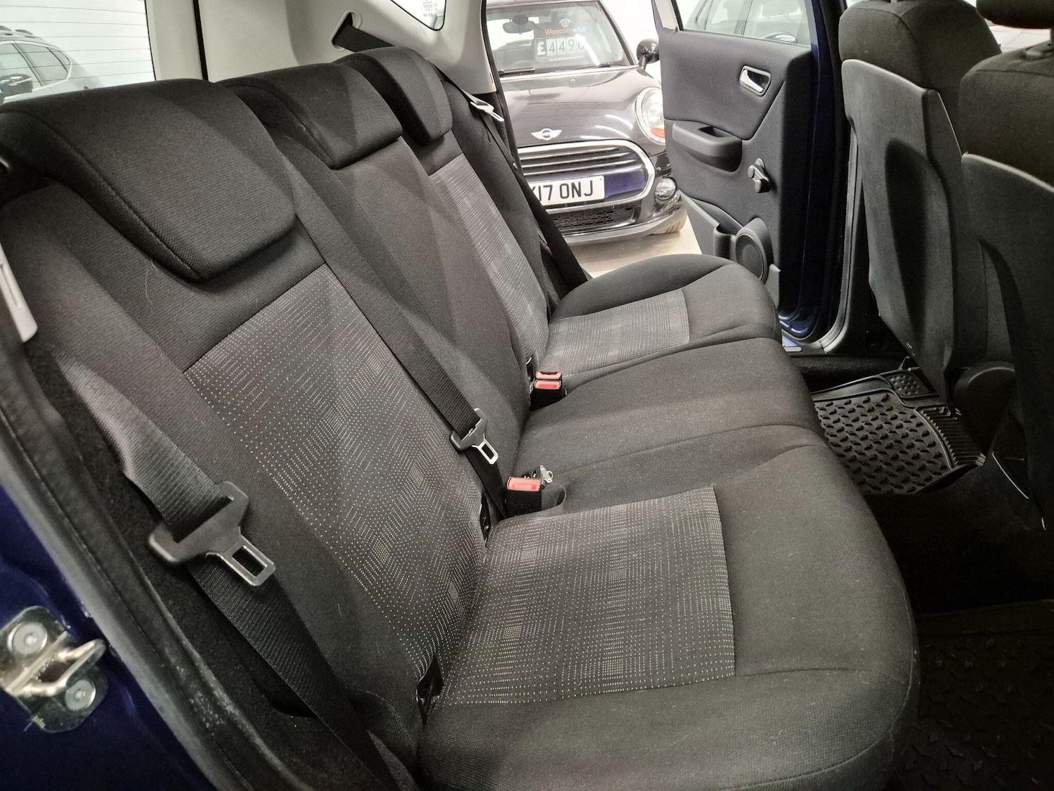 Used Mercedes-Benz A-Class 2010 for sale - 77229437: Photo 35