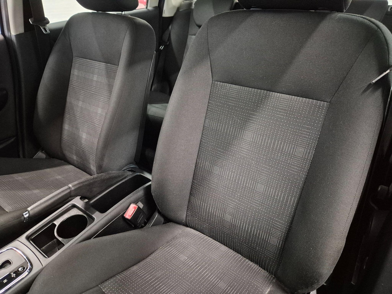 Used Mercedes-Benz A-Class 2010 for sale - 77229437: Photo 47