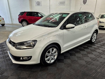 Used Volkswagen Polo 2014 for sale - 78548130: Photo