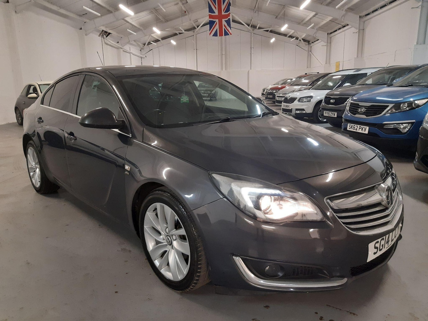 Used Vauxhall Insignia 2014 for sale - 76728146: Photo 1