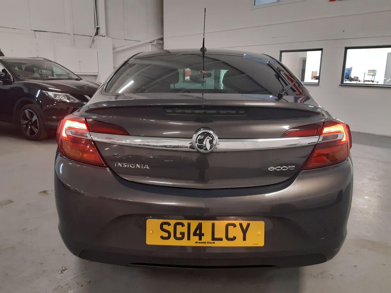 Used Vauxhall Insignia 2014 for sale - 76728146: Photo 9