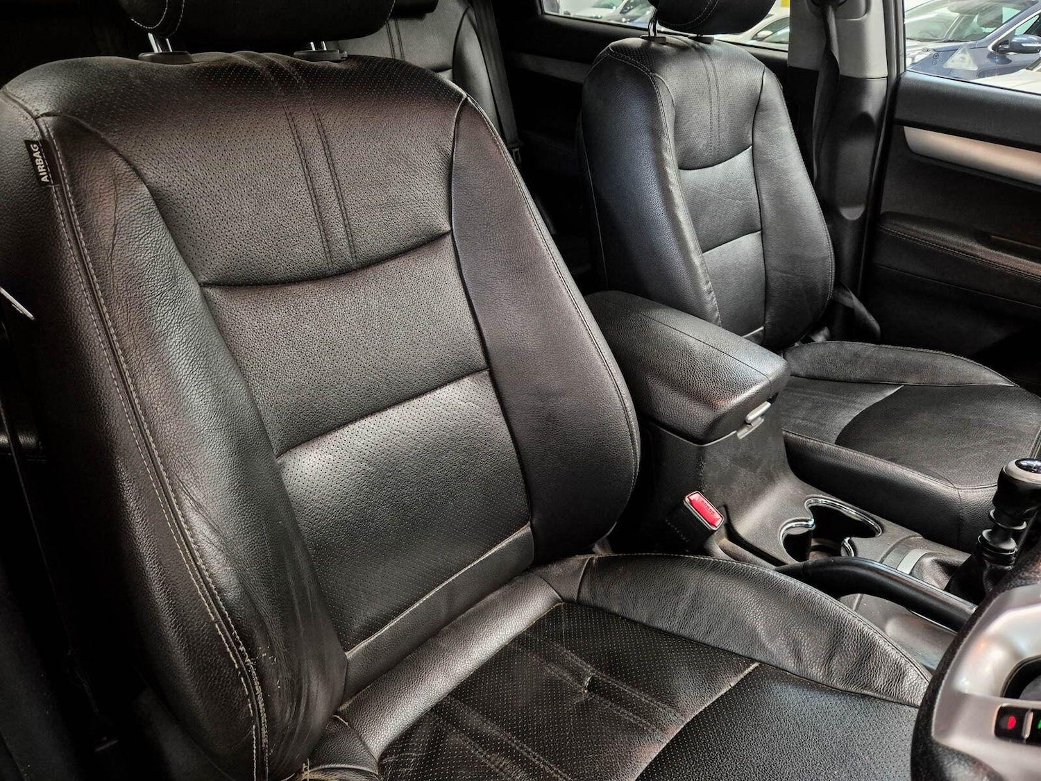 Used Kia Sorento 2012 for sale - 77793973: Photo 2